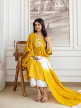 Womens Mal cotton embroidered Kurta pant Dupatta set