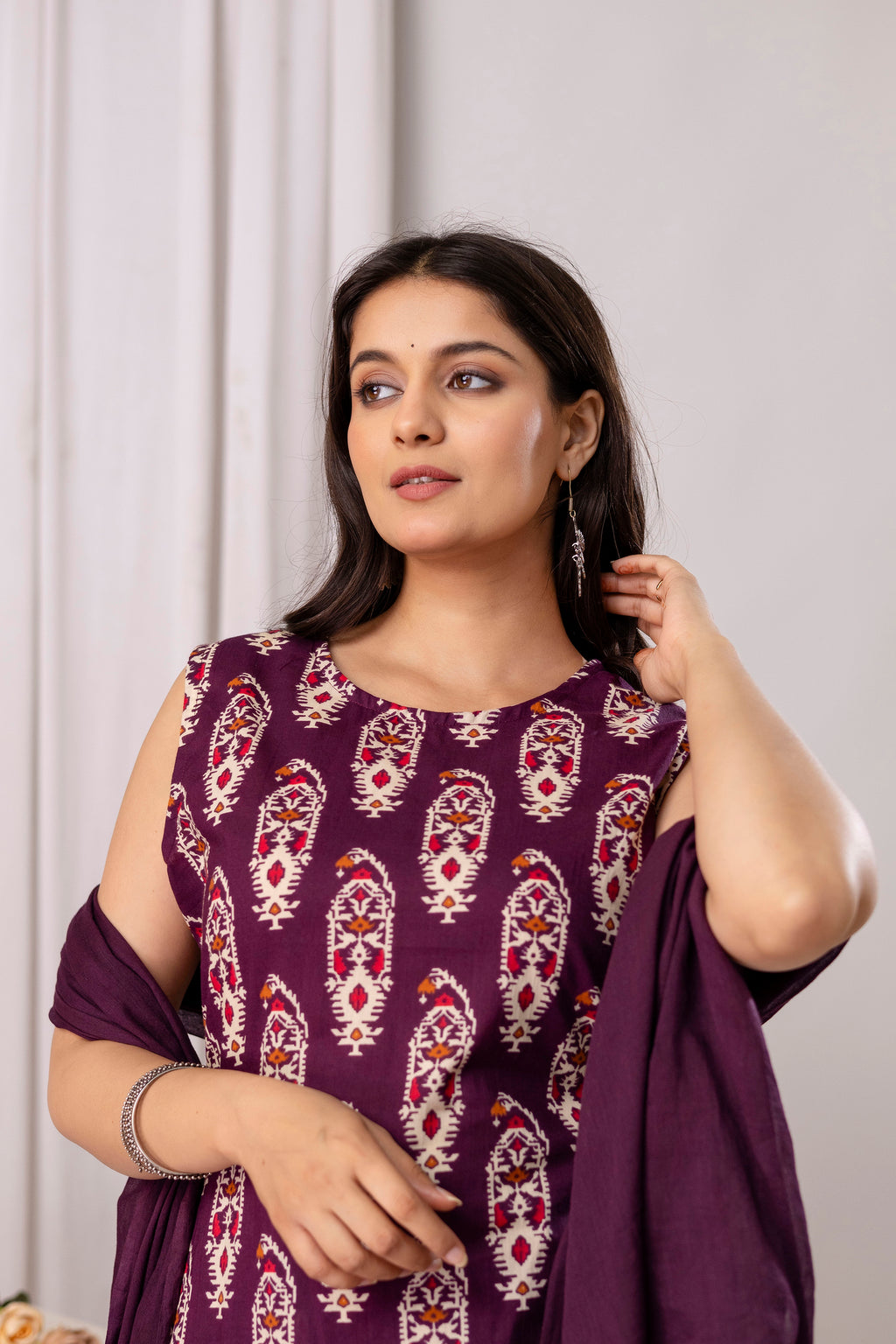 Womens Pure cotton Sleeveless Kurta pant dupatta set