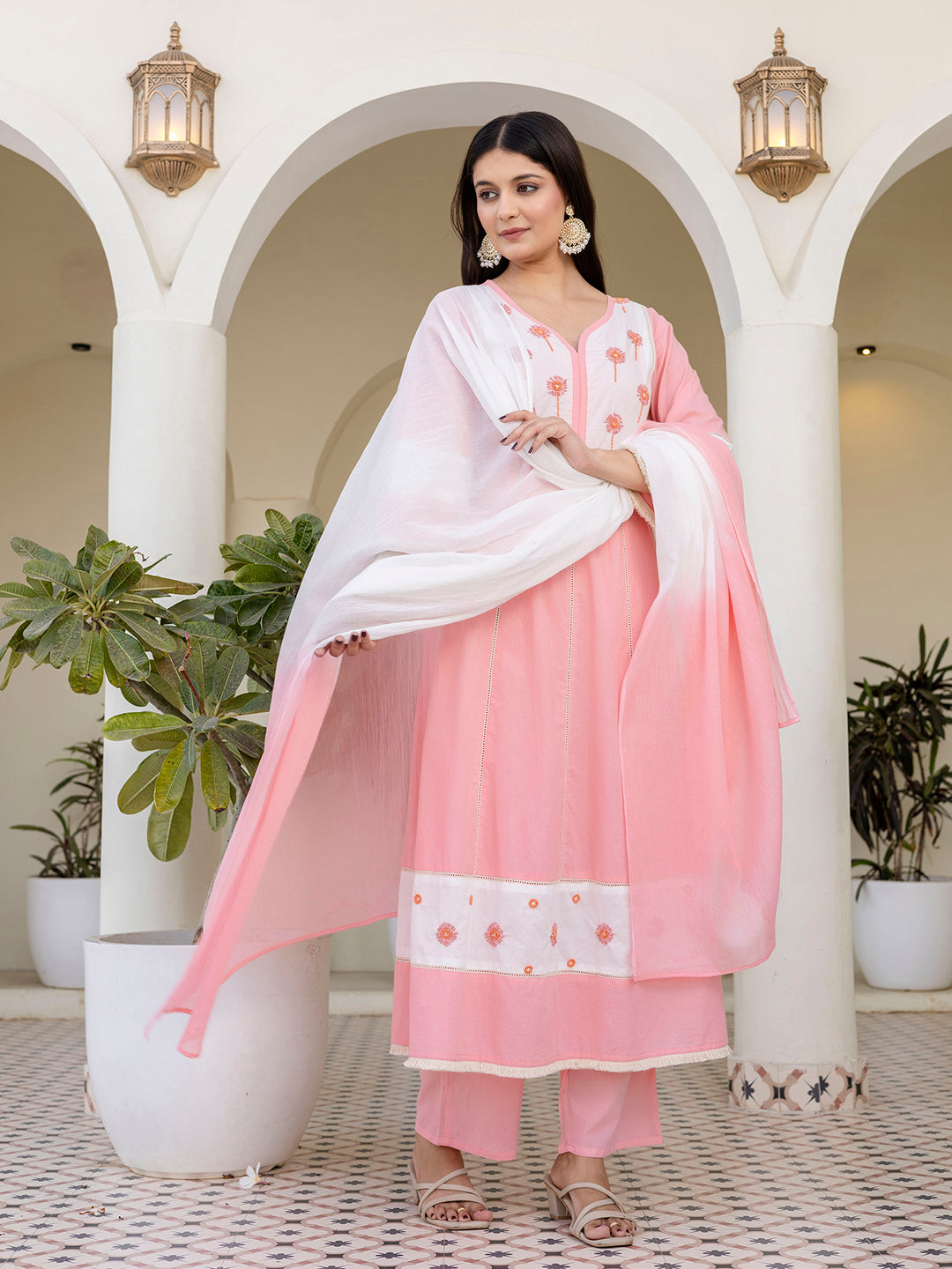 Erisha Womens Blush Pink A-line Kurta pant Dupatta set
