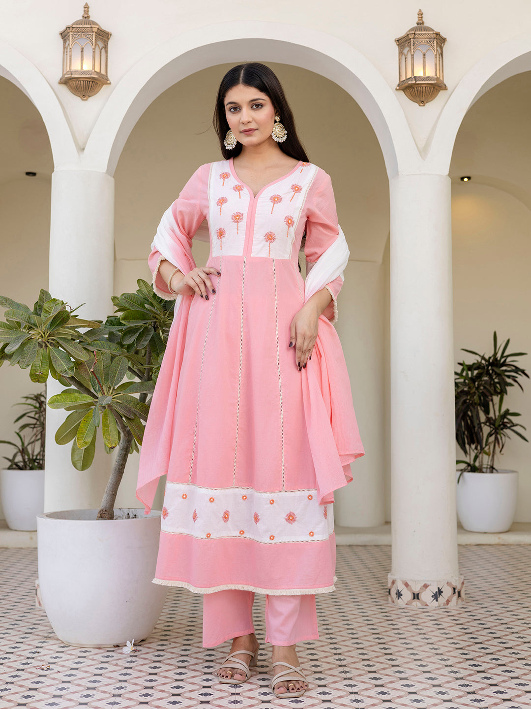 Erisha Womens Blush Pink A-line Kurta pant Dupatta set