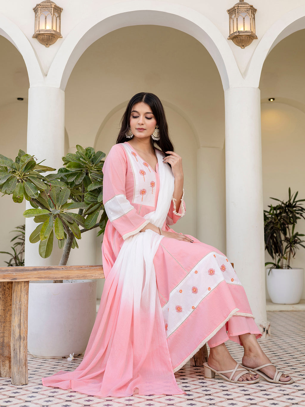 Erisha Womens Blush Pink A-line Kurta pant Dupatta set