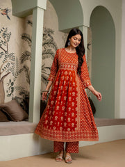 Womens Pure cotton Pleated kurta pant dupatta set