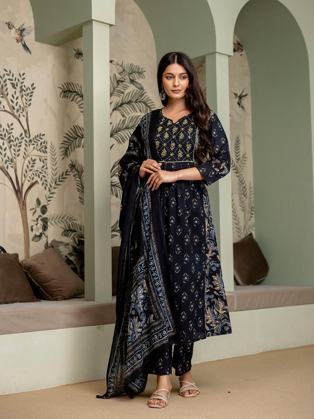 Women pure cotton Hand work Kurta pant Dupatta set