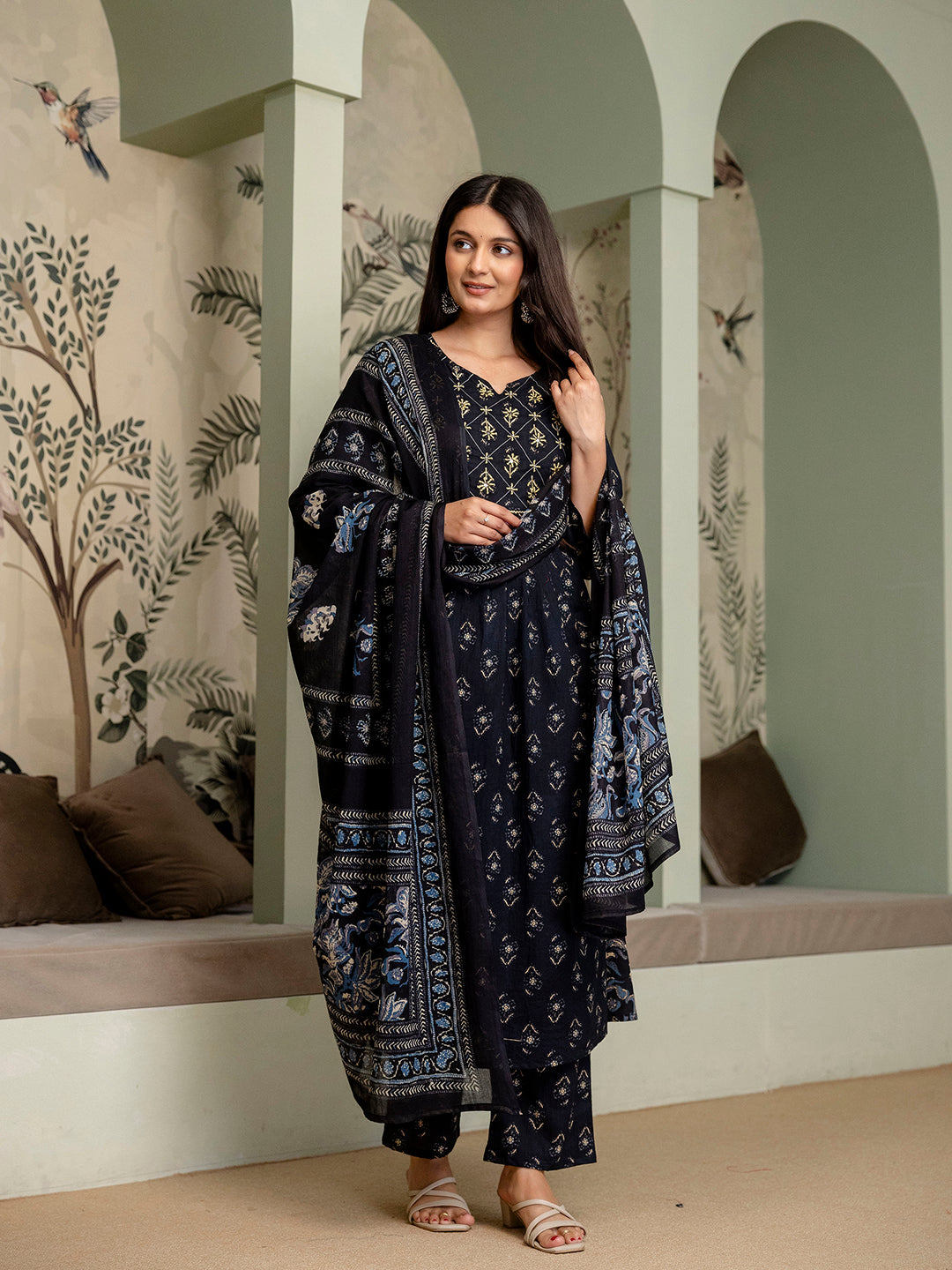 Women pure cotton Hand work Kurta pant Dupatta set