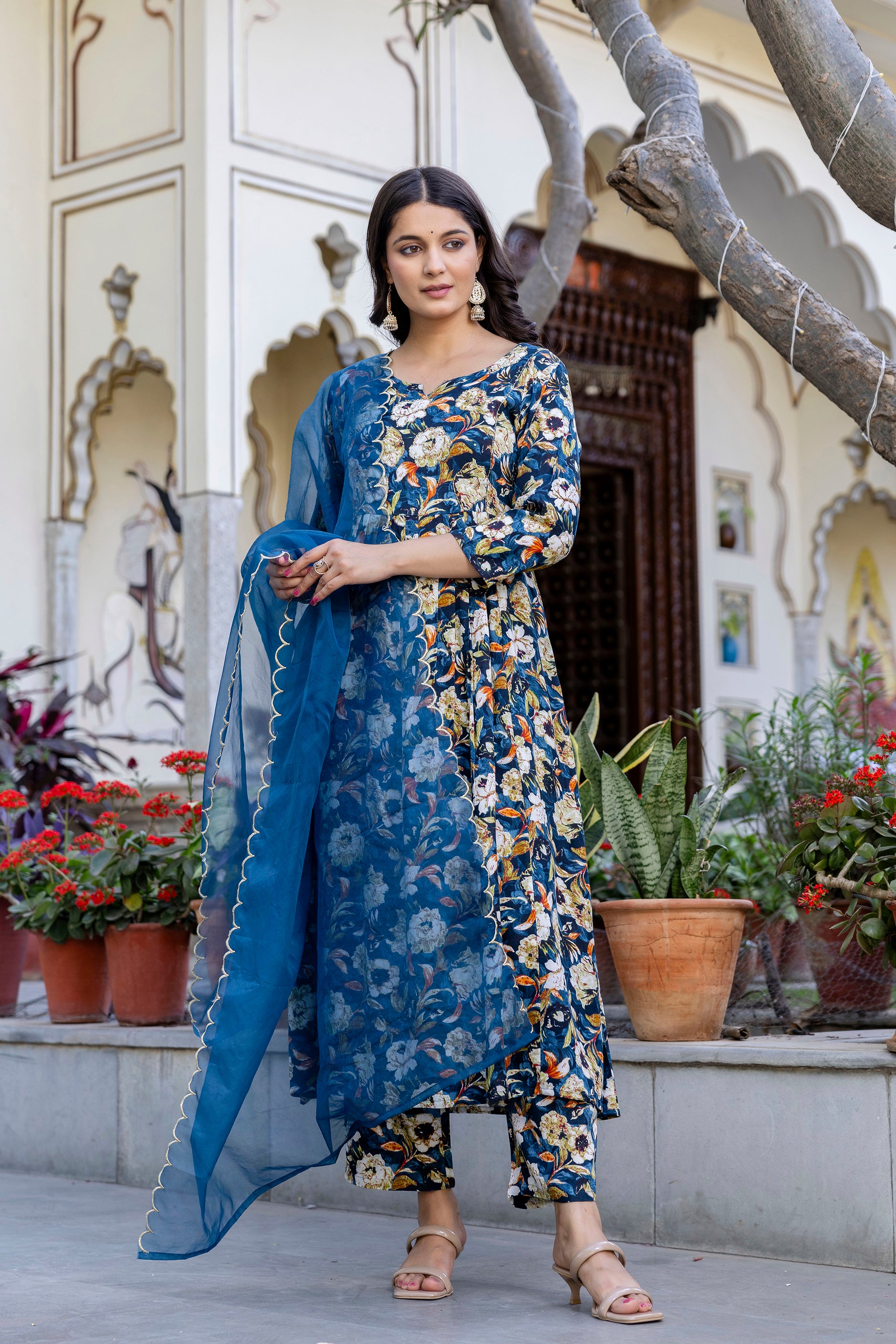 Rayon Flared kurta pant set with Organza dupatta
