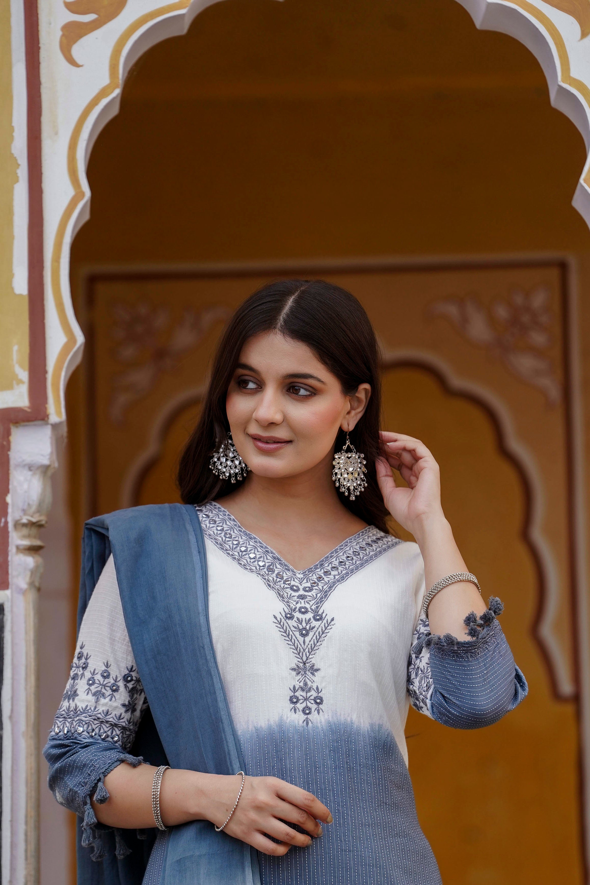 Womens Pure cotton katha Embroidered Ombre shade kurta pant Dupatta set