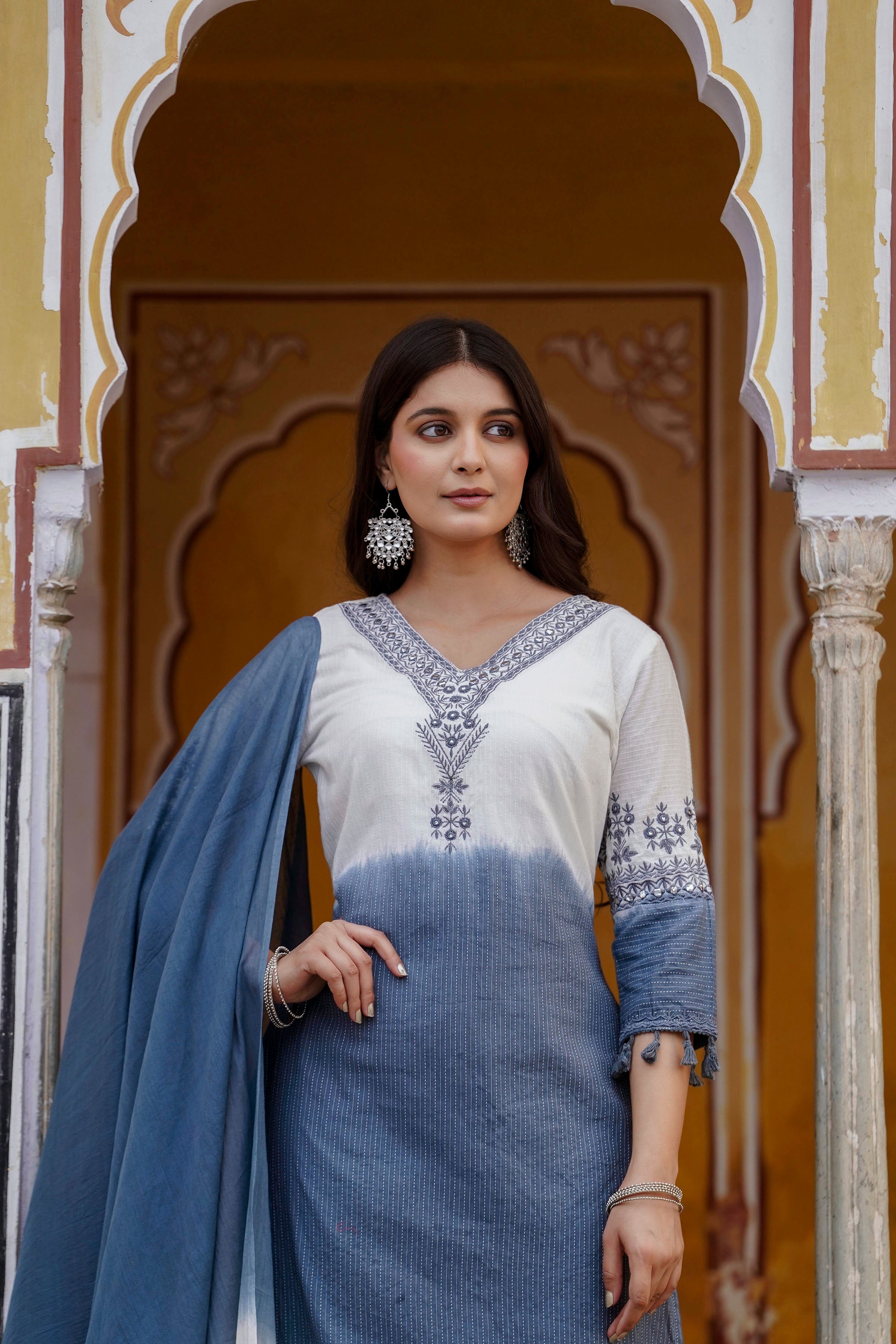 Womens Pure cotton katha Embroidered Ombre shade kurta pant Dupatta set