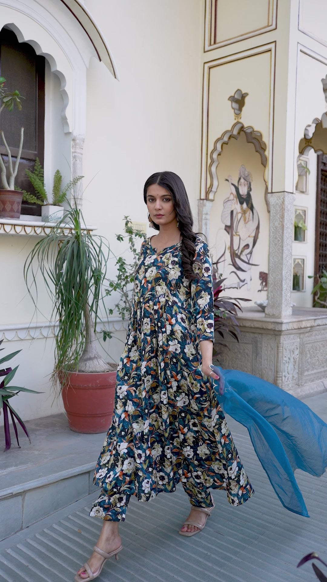 Rayon Flared kurta pant set with Organza dupatta